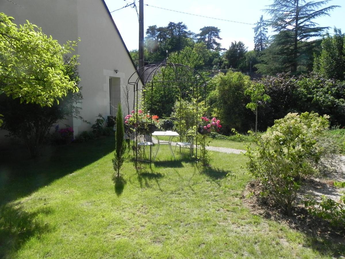 Les Patis Bed & Breakfast Vouvray Exterior foto