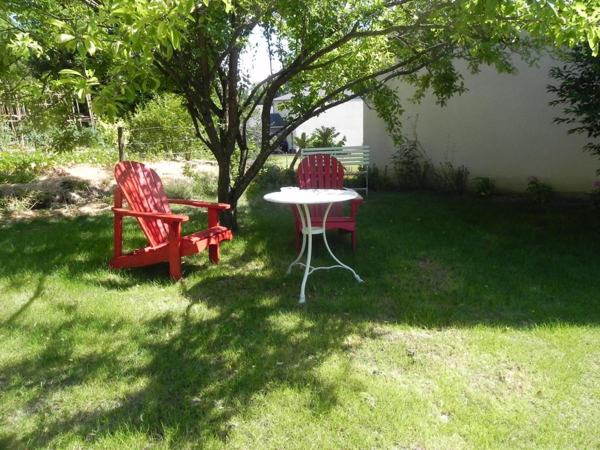 Les Patis Bed & Breakfast Vouvray Exterior foto